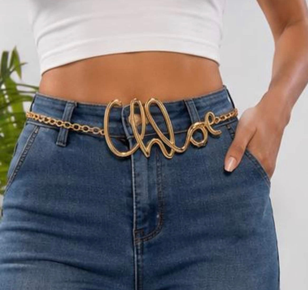 Ceinture chaîne dorée motif love